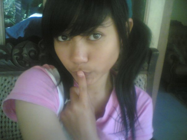 My love kiss me hand